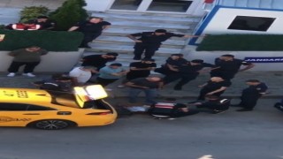 Taksideki valizden kilo kilo uyuşturucu çıktı