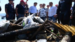 ‘Tarihi Alanda kıyı ve deniz dibi temizliği yapıldı