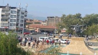 Tirede husumetli gençlerin kavgası kanlı bitti: 1 ölü