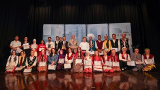 Tiyatro eğitimleri sona erdi