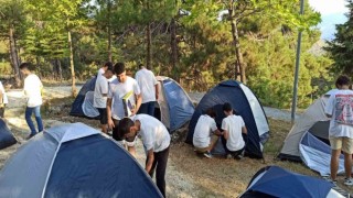 Torosların gençleri doğa kampında