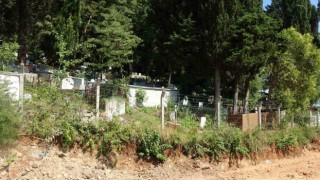 Trabzonlu artık evinin yakınına defin yapmak yerine mezarlıklara defin yapıyor