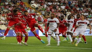 Trendyol Süper Lig: EY Sivasspor: 1 - Y. Samsunspor: 1 (Maç sonucu)