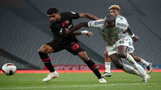 Trendyol Süper Lig: Fatih Karagümrük: 0 - Beşiktaş: 0 (İlk yarı)