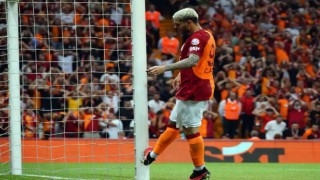 Trendyol Süper Lig: Galatasaray: 2 - Trabzonspor: 0 (Maç sonucu)