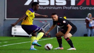 Trendyol Süper Lig: Karagümrük: 0 - MKE Ankaragücü: 0 (Maç devam ediyor)
