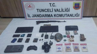 Tuncelide 4 sığınakta çok sayıda mühimmat ele geçirildi