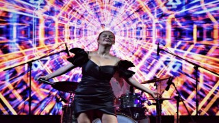 Turistler Azkada müziğe doydu