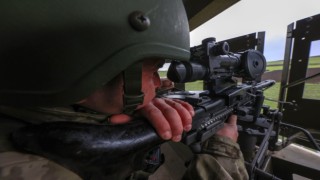 Türkiyeden Yunanistana yasa dışı yollarla geçmeye çalışan 13 kişi yakalandı