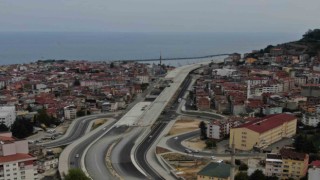 Türkiyenin en maliyetli şehir içi yollarından Kanuni Bulvarı son şeklini almaya başladı