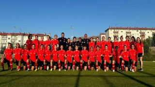 U19 ve U17 Kız Milli Takımları Erzurumda hazırlanıyor