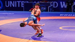 U20 Dünya Güreş Şampiyonasında 1 bronz, 3 repesaj müsabakası