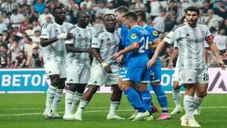 UEFA Avrupa Konferans Ligi: Beşiktaş: 0 - Dinamo Kiev: 0 (İlk yarı)