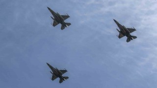 Ukraynalı pilotların ABDdeki F-16 uçuş eğitimi ekimde başlayacak