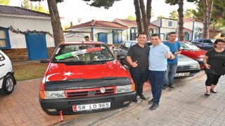 Uno tutkunları Dokumaparkta buluştu