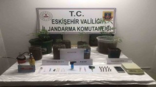 Uyuşturucu madde imal eden ve satan şahsa jandarma operasyonu