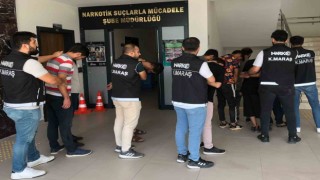 Uyuşturucu sattığı öne sürülen 5 şüpheli tutuklandı