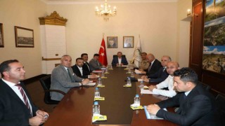Vali Polat eğitim-öğretim tedbirlerini masaya yatırdı