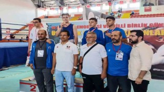 Yenimahalle Belediyesi Spor Kulübü madalyaya doymuyor
