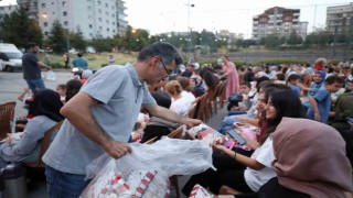 Yenimahallede vatandaşlar Sinema Günlerinde buluşuyor