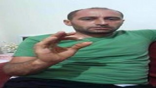 Yolda bulduğu alyansı 15 gün sonra ulaştığı sahibine teslim etti