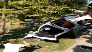 Yoldan çıkan otomobil şarampole uçtu: 3 yaralı