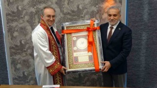 Yozgat Bozok Üniversitesi Rektörü Yaşar görevi devraldı