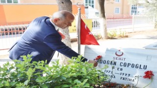 Zafer bayramında şehitler unutulmadı