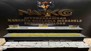 Zehir taciri ile polis arasında kovalamacada galip gelen polis oldu
