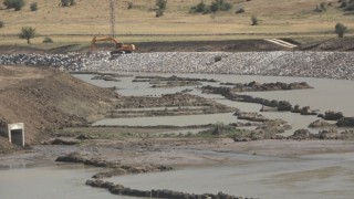1,5 milyar TLlik yatırımla Karasu Nehri ıslah ediliyor