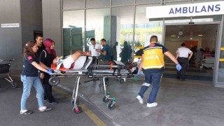 2 işçi çalıştıkları binadan düştü