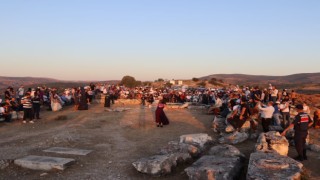 20 asırlık tapınakta gün batımı konseri düzenlendi