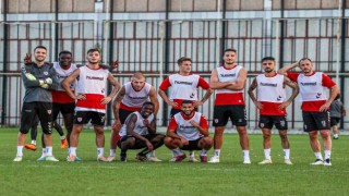 31 futbolcu ile yollarını ayıran Samsunspor, 14 yeni transfer yaptı