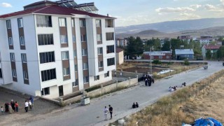 4üncü kattan düşen çocuk hayatını kaybetti