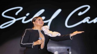 92. İzmir Enternasyonal Fuarında yıldız yağmuru
