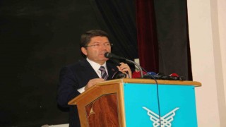 Adalet Bakanı Yılmaz Tunç: Darbecilerin yaptığı anayasadan kurtulma zamanı gelmiştir”