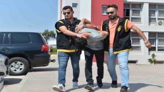 Adanada kavgayı ayırmak istedi canından oldu