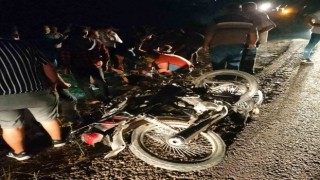 Adanada motosiklet kazasında yaralanan 3 kişiden 1i hayatını kaybetti