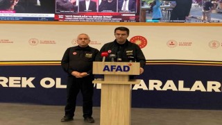 AFAD Başkanı Memiş: “Libyaya gönderilmek üzerek 3 kargo uçağını, 4er saat arayla planladık”