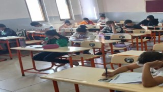 Ağrıda 5 bin 315 öğrenci Hazırbulunuşluk Sınavına girdi