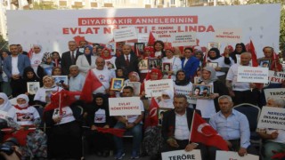 Aile ve Sosyal Politikalar ile İçişleri Bakan Yardımcıları Diyarbakır anneleriyle bir araya geldi