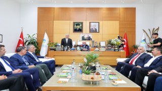 AK Parti Yerel Yönetimler Başkanı Yılmaz: AK Parti siyaseti ideolojileri ön plana çıkaran bir siyasi hareket değildir”