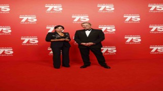 Akbank 75inci yılını özel bir galayla kutladı