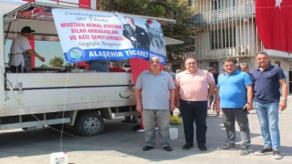 Alaşehir Borsası şehitler için lokma döktürttü