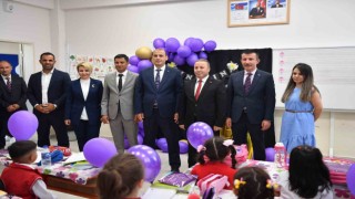 Altındağ Belediyesinden çocuklara çanta hediyesi