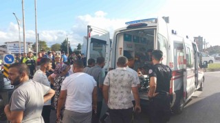 “Ambulans geç geldi” iddiasıyla polise saldırdılar