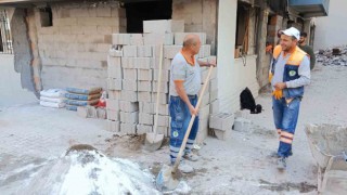 Ankarada doğalgaz patlaması sonucu hasar gören ev ve dükkanların onarımına başlandı