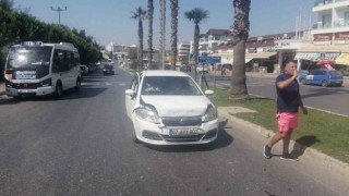 Antalyada yaya geçidinde 3 araçlı zincirleme kaza