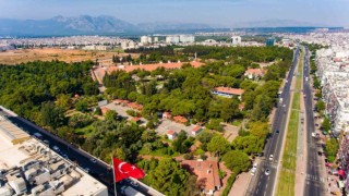 Antalyanın eski fabrikaları artık bilgi üretiyor