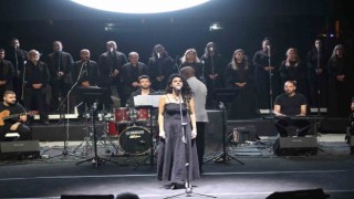 Antik Tiyatroda barış ezgileri